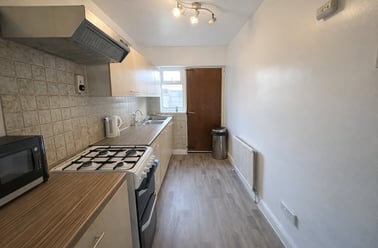 South Grove, Ardwick, Manchester - Image 2